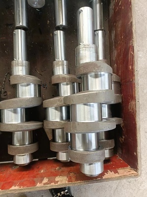 源頭廠家批發34CrNiMo6齒輪軸與25鋼鍛件，來圖定制鏈輪服務